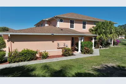 19999 Lake Vista Cir #3, Lehigh Acres, FL 33936 - Photo 3