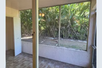 8162 Country Rd #102, Fort Myers, FL 33919 - Photo 5