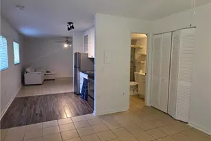 8162 Country Rd, Fort Myers, FL 33919 - Photo 7