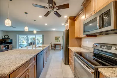 4425 SE 13th Ave, Cape Coral, FL 33904 - Photo 11