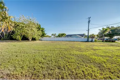 4425 SE 13th Ave, Cape Coral, FL 33904 - Photo 47