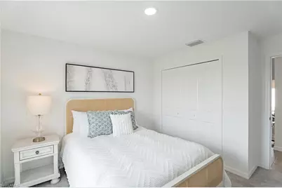 1811 NE 1st Pl, Cape Coral, FL 33909 - Photo 13