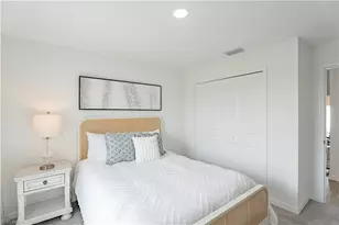 1811 NE 1st Pl, Cape Coral, FL 33909 - Photo 13