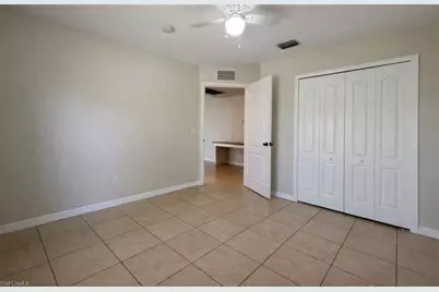 2010 NE 13th Pl, Cape Coral, FL 33909 - Photo 21