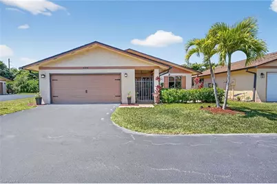 6458 Royal Woods Dr, Fort Myers, FL 33908 - Photo 1