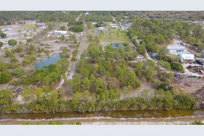 4110 E 23rd St, Alva, FL 33920 - Photo 33