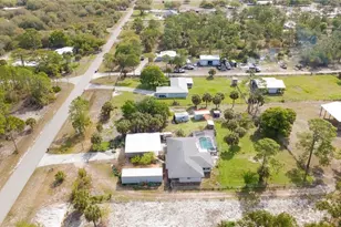 4110 E 23rd St, Alva, FL 33920 - Photo 37