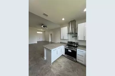 1119 NW 28th Pl, Cape Coral, FL 33993 - Photo 11