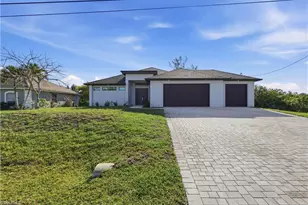 1119 NW 28th Pl, Cape Coral, FL 33993 - Photo 1