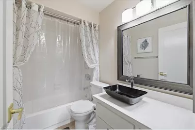 4231 SE 19th Pl #2J, Cape Coral, FL 33904 - Photo 23
