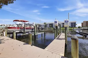 4231 SE 19th Pl, Cape Coral, FL 33904 - Photo 3