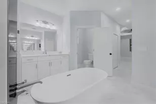 2505 11th St SW, Lehigh Acres, FL 33976 - Photo 35