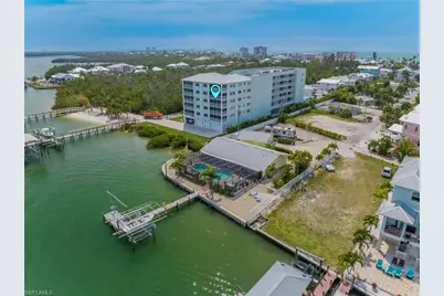 345 Mango St #401, Fort Myers Beach, FL 33931 - Photo 9