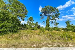 18 Roosevelt Ave, Lehigh Acres, FL 33936 - Photo 1