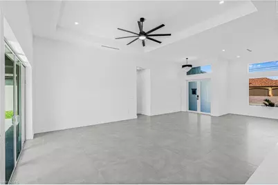 512 NW 35th Pl, Cape Coral, FL 33993 - Photo 9