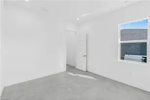 512 NW 35th Pl, Cape Coral, FL 33993 - Photo 17