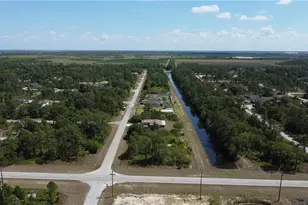 1146 Randolph St, Lehigh Acres, FL 33974 - Photo 9