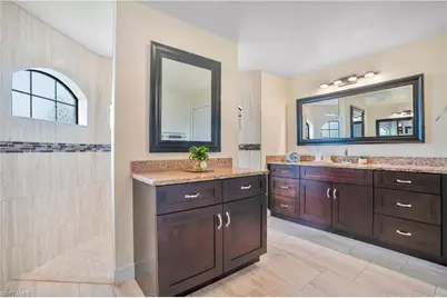 1627 SW 14th St, Cape Coral, FL 33991 - Photo 23