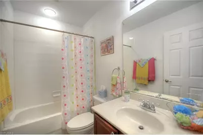 2426 Laurentina Ln, Cape Coral, FL 33909 - Photo 13