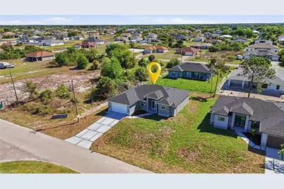 429 Palmyra Ave, Lehigh Acres, FL 33974 - Photo 37