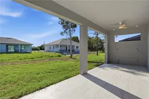 429 Palmyra Ave, Lehigh Acres, FL 33974 - Photo 31
