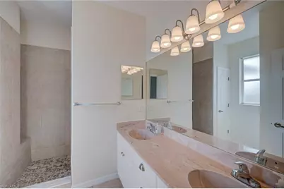 1005 NW 9th Ter, Cape Coral, FL 33993 - Photo 29