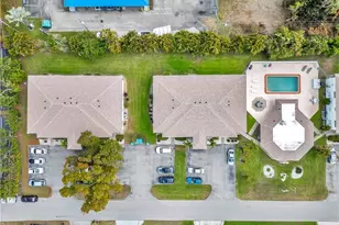 203 SE 15th Pl, Cape Coral, FL 33990 - Photo 27