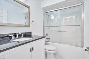 203 SE 15th Pl, Cape Coral, FL 33990 - Photo 21