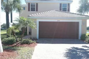2537 Deerfield Lake Ct, Cape Coral, FL 33909 - Photo 1