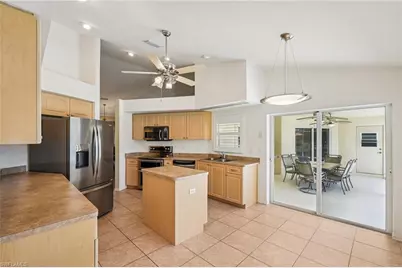 4007 11th St W, Lehigh Acres, FL 33971 - Photo 15