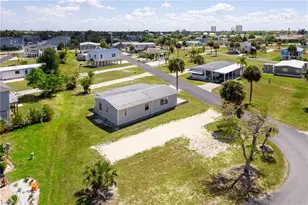 13690 Knot Dr, Fort Myers, FL 33908 - Photo 7