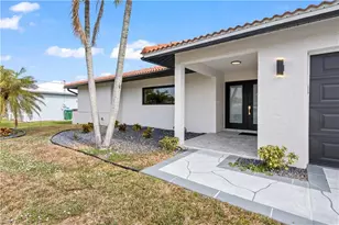 5323 SW 11th Ct, Cape Coral, FL 33914 - Photo 7