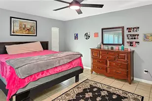 17565 Phlox Dr, Fort Myers, FL 33967 - Photo 5