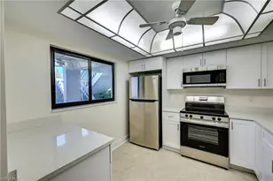 17451 Blueberry Hill Dr, Fort Myers, FL 33908 - Photo 5