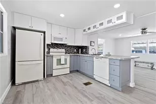 3448 Celestial Way, North Fort Myers, FL 33903 - Photo 5