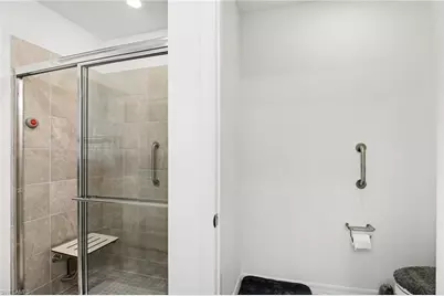 20590 Hazelnut Ct S, Lehigh Acres, FL 33936 - Photo 15