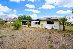 1318 SE 14th St, Cape Coral, FL 33990 - Photo 21