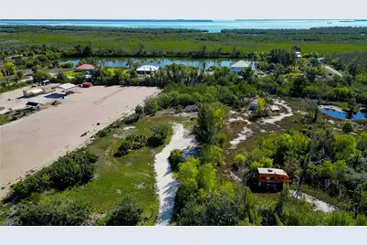 4122 Shellcrest Rd, Saint James City, FL 33956 - Photo 9