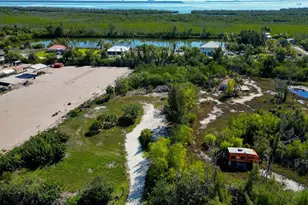 4122 Shellcrest Rd, Saint James City, FL 33956 - Photo 9