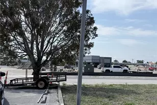 1107 NE 7th St, Cape Coral, FL 33909 - Photo 3