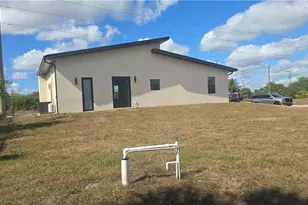 761 Bell Blvd S, Lehigh Acres, FL 33974 - Photo 5