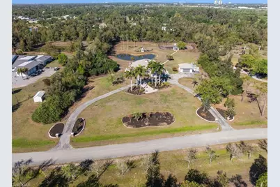 15200 Sweetwater Ct, Fort Myers, FL 33912 - Photo 5