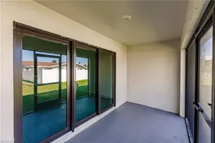 925 SE 14th St, Cape Coral, FL 33990 - Photo 31