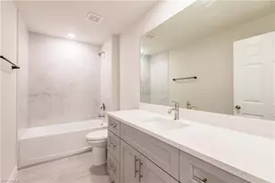 925 SE 14th St, Cape Coral, FL 33990 - Photo 23