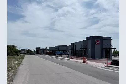 1117 NE 7th St, Cape Coral, FL 33909 - Photo 5