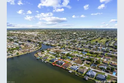 313 SE 6th St, Cape Coral, FL 33990 - Photo 39