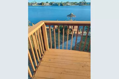 313 SE 6th St, Cape Coral, FL 33990 - Photo 21