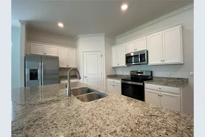 14662 Cantabria Dr, Fort Myers, FL 33905 - Photo 27