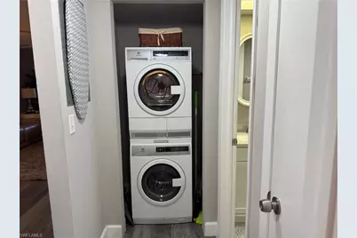 5255 Coronado Pkwy #1, Cape Coral, FL 33904 - Photo 9