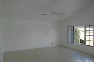 1228 SW Trafalgar Parkway, Cape Coral, FL 33991 - Photo 3